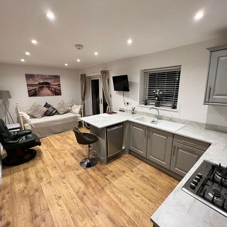 Sandscroft Annex 5A Apartman Broadway  Kültér fotó